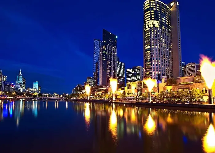 A Stylish & Comfy 2Br Apt City Views In Southbank